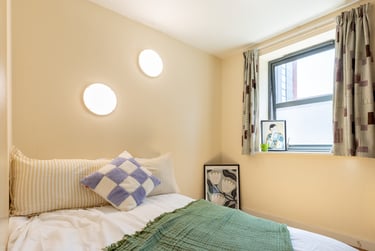 Platinum En Suite at Europa, 190 Erskine Street, City Centre, Liverpool, L61AL - Image 1
